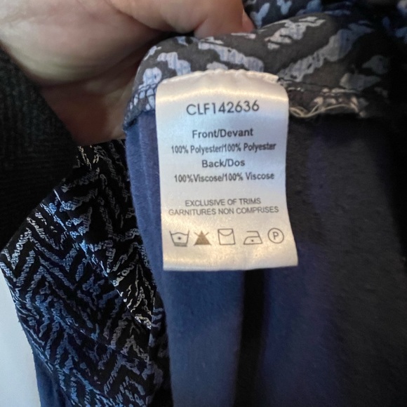 Women’s sLarge Blue/Black top.Cowl neck. Gently used - Picture 3 of 5